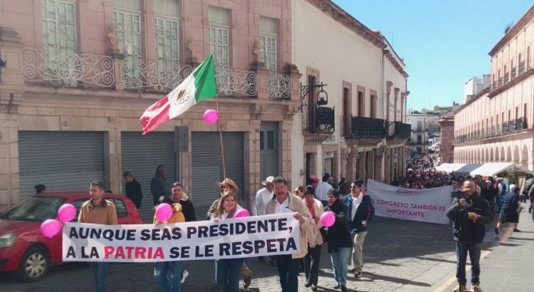 Zacatecas se unió con la marcha por la democracia