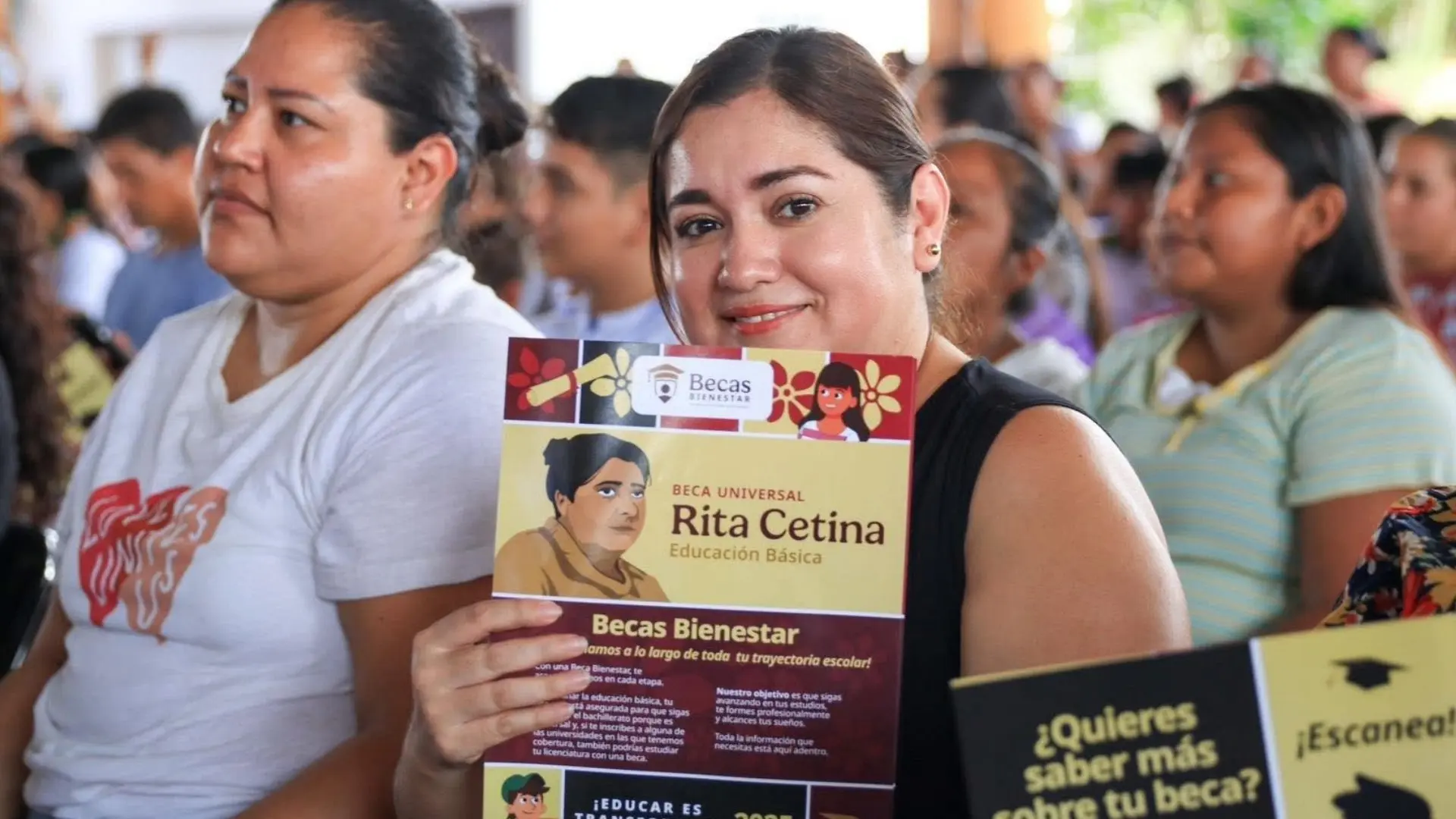 Continúan los pagos y registros de la Beca Rita Cetina en Zacatecas
