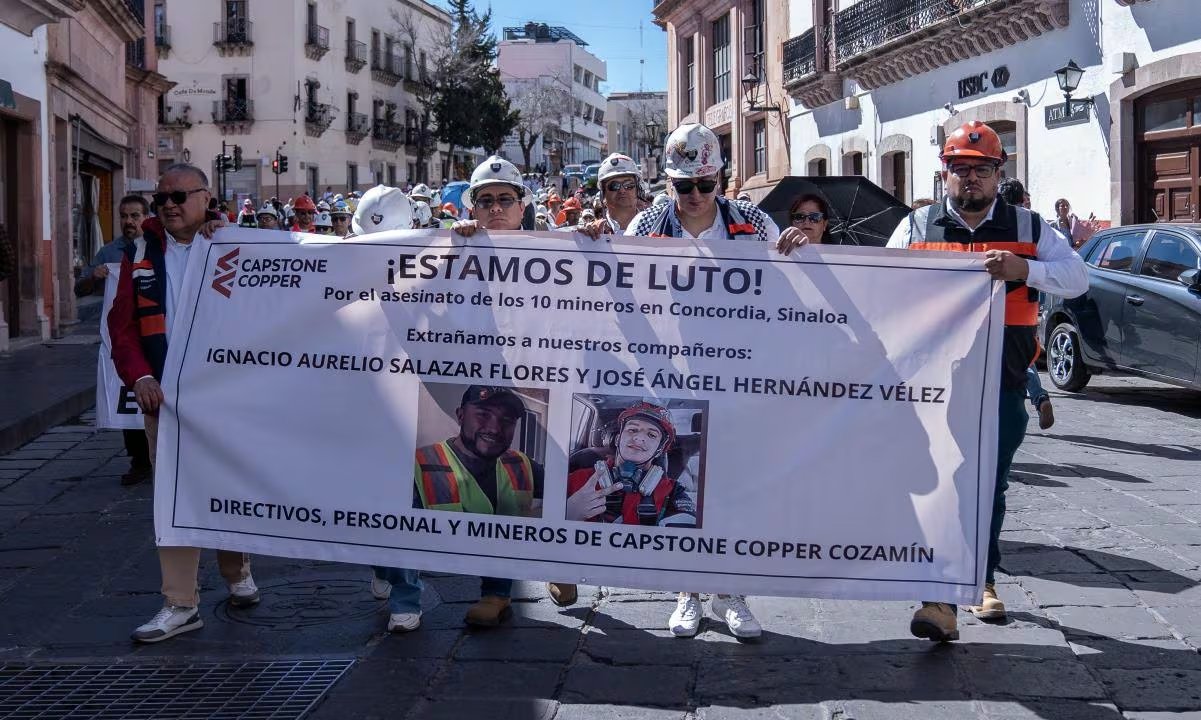 Realizan marcha para existir justicia por mineros asesinados