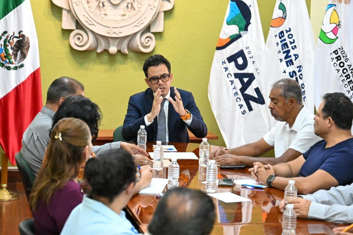 Gobierno de Zacatecas pone bajo análisis aumento al transporte público