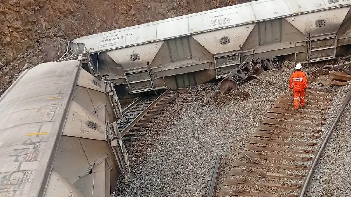 Nuevo descarrilamiento en Zacatecas: 13 vagones de tren de carga se salen de las vías