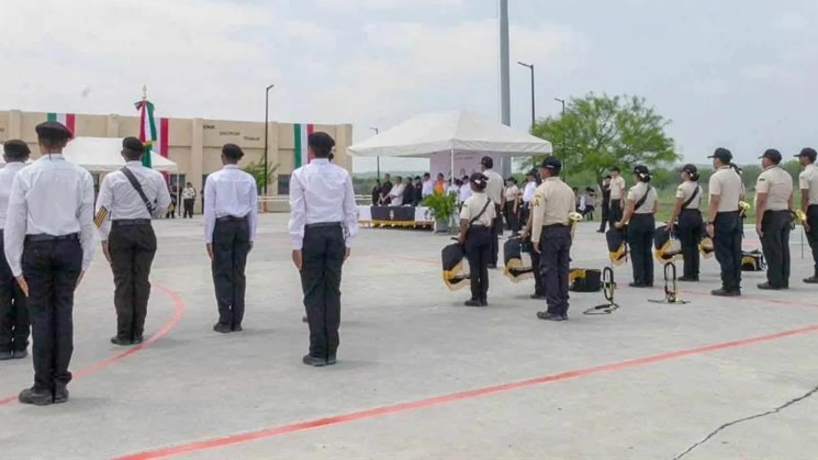 SEP exige cambio al Bachillerato Militarizado
