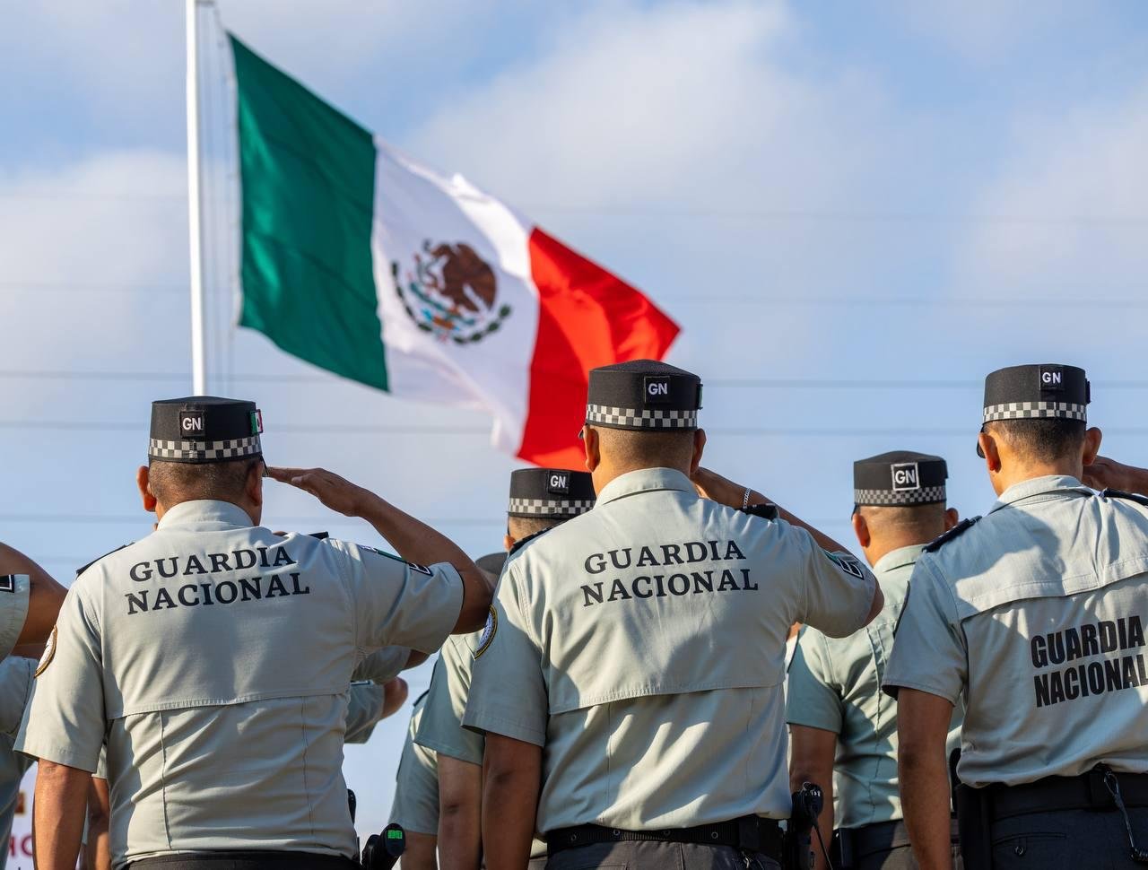 Reconoce Monreal labor de Fuerzas Armadas